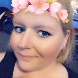 Meet your Posher, Fallon